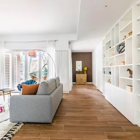 Aparthotel Sonder — Aventino Hill